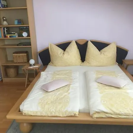 In Traumhafter Lage Mit Naturbadeteich Apartment *
