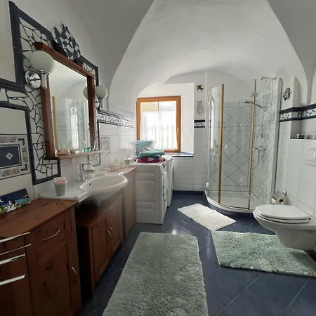 In Traumhafter Lage Mit Naturbadeteich Appartement *